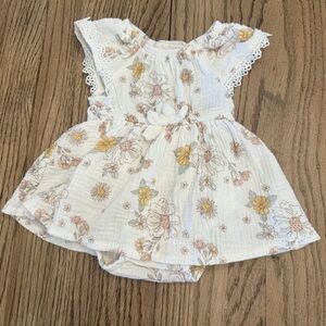 Rachel Zoe Floral Infant Girls 0-3mo Dress Lace Ruffles Sleeves onesie BK